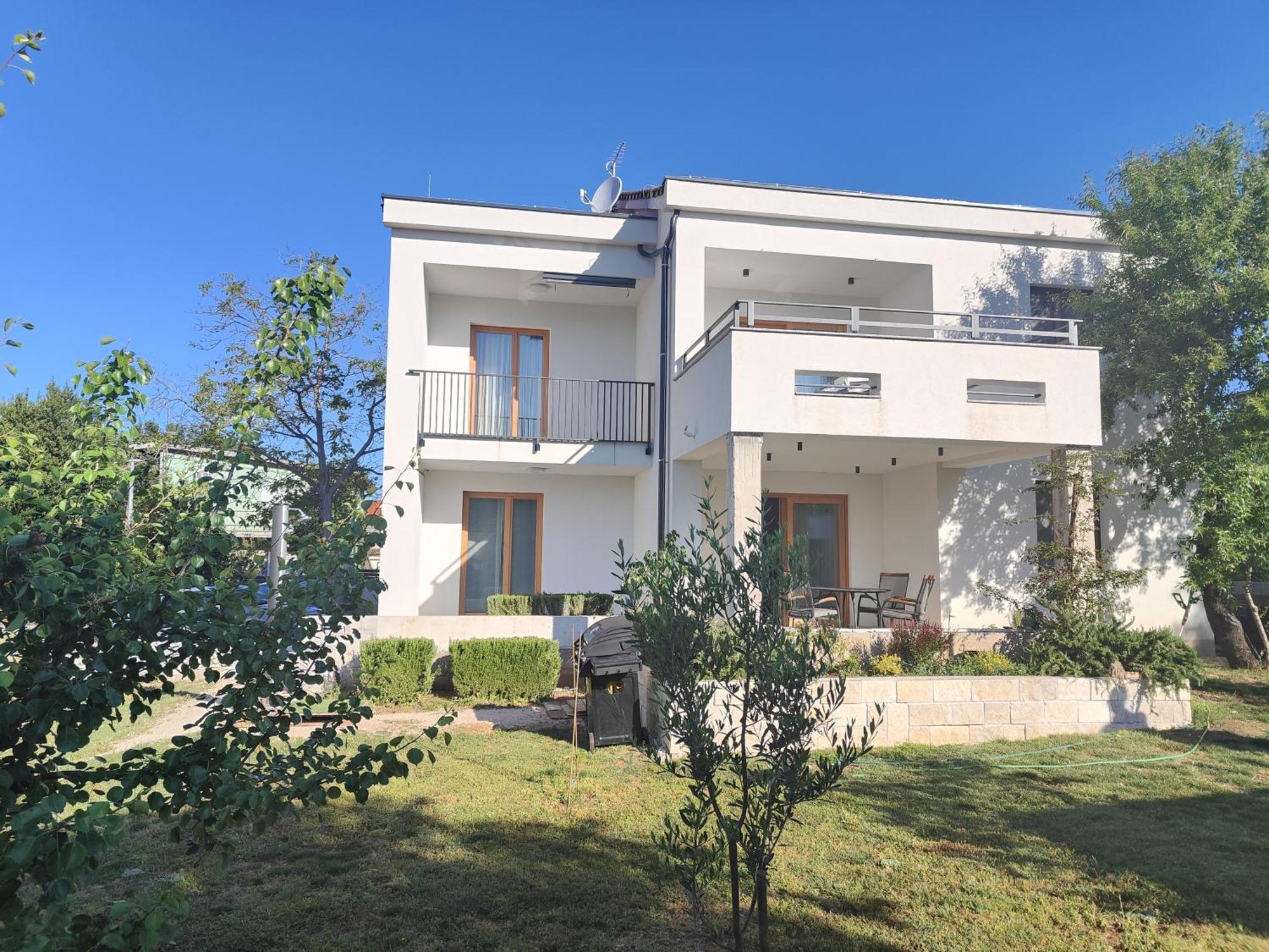 Apartments Grape بيروفاتش المظهر الخارجي الصورة